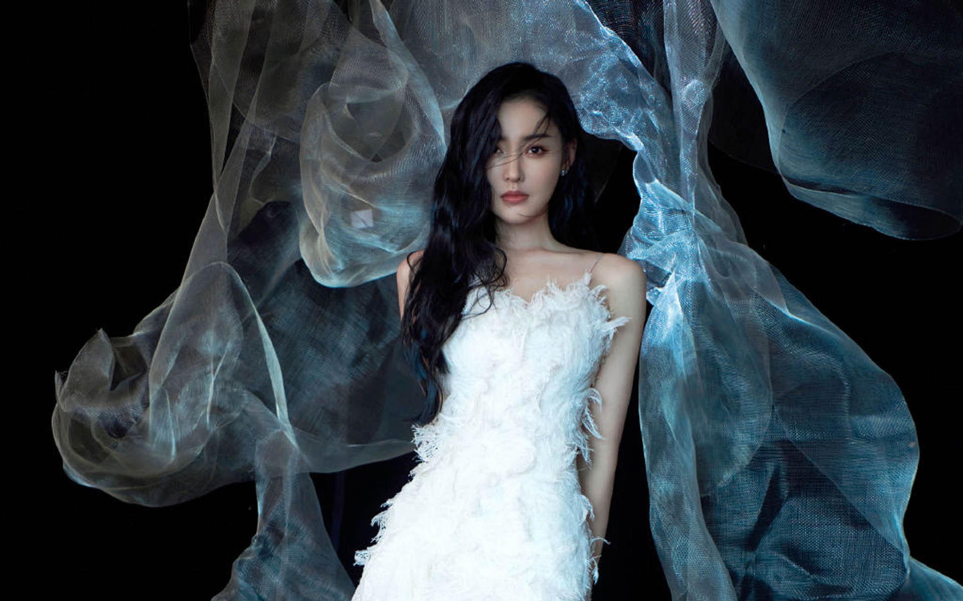 《虚拟现实电竞：沉浸式体验成新宠》，虚拟现实沉浸性