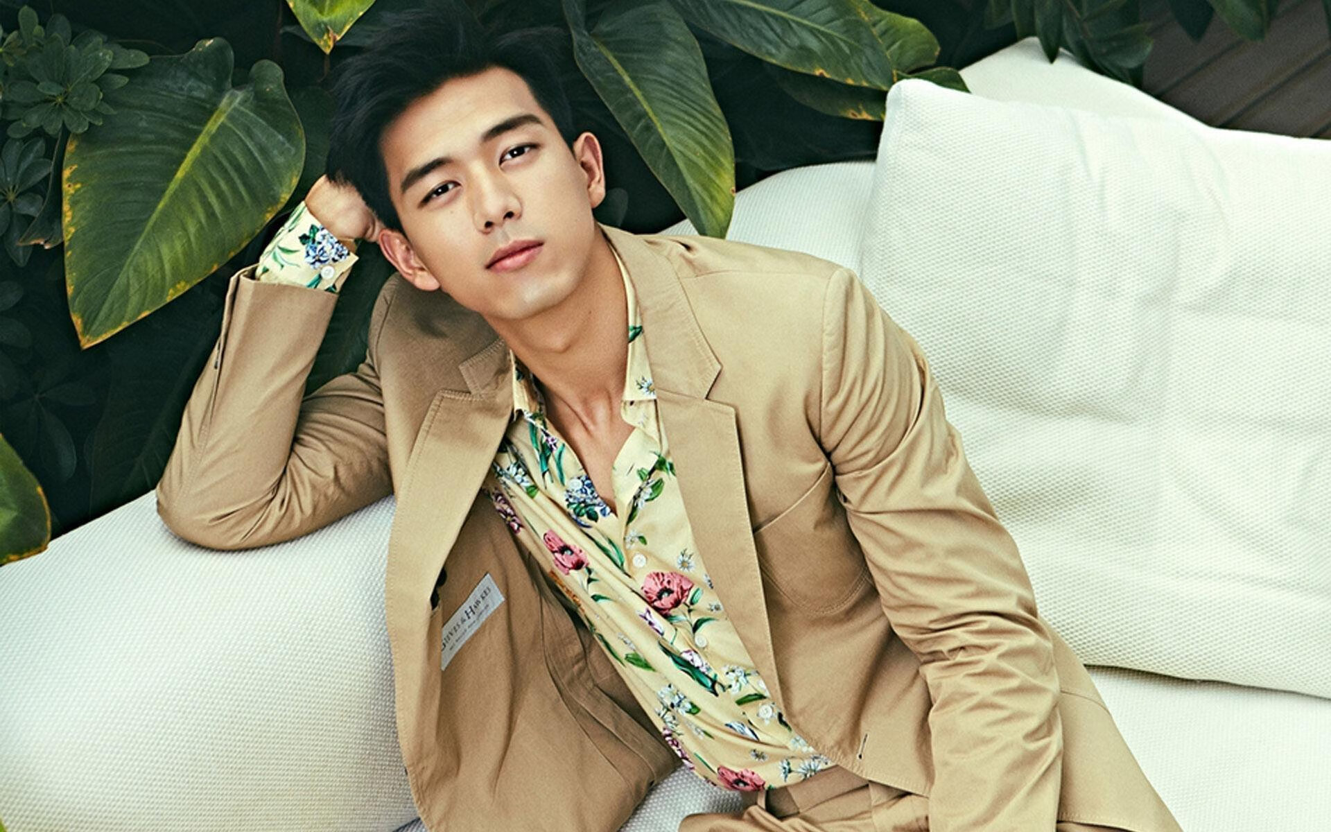 《顶级战队内部揭秘:如何打造“铁血”战术体系》,超级战队铁血魔将