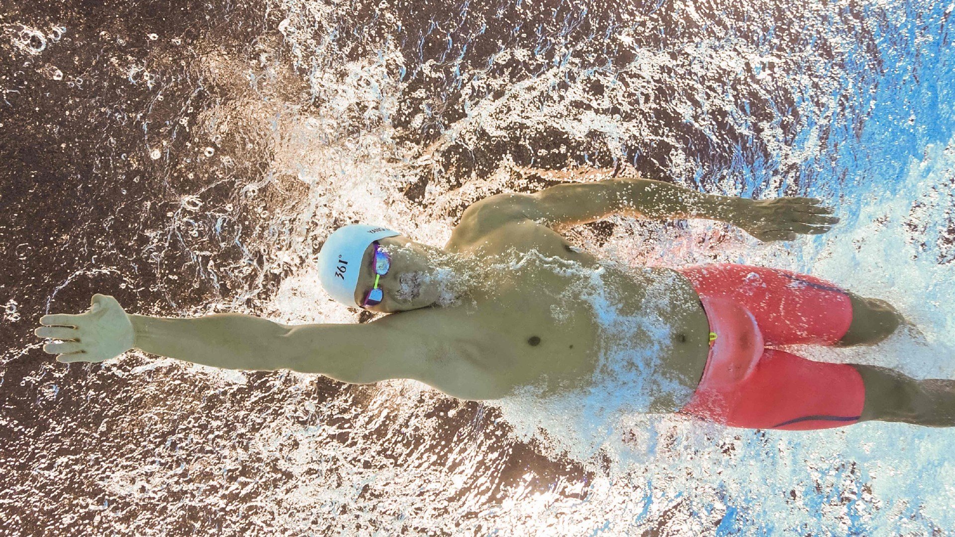 开云体育官网下载安装-“马丁·高尔西如何塑造阿根廷美洲狮队的强大防守”